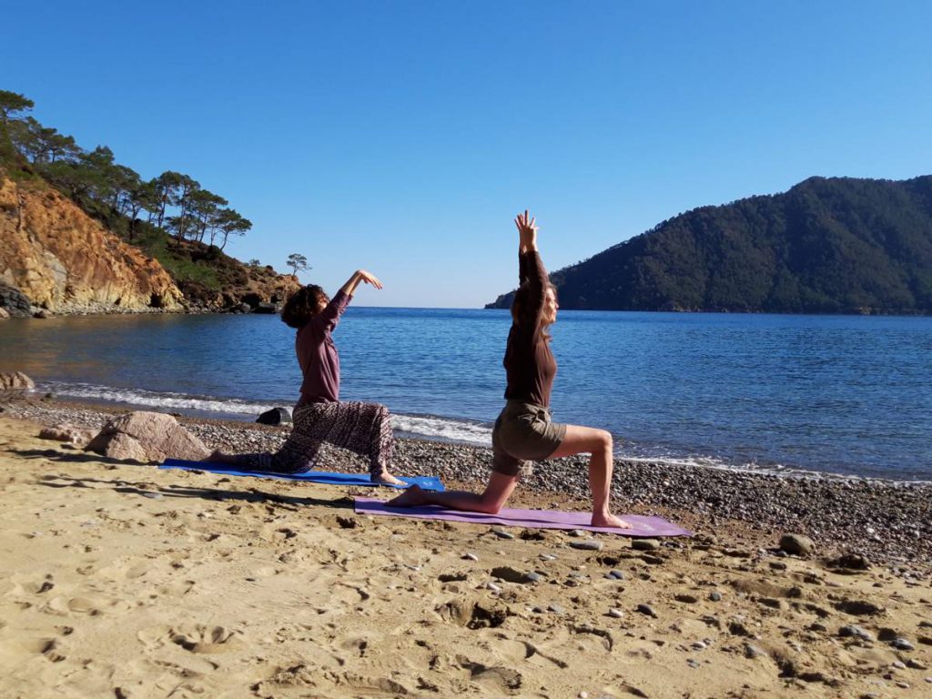 Holiday Yoga Reise - Türkei - Yoga am Strand