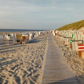Nordsee Insel Baltrum Yogareise strand Korb